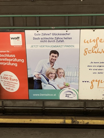 U-Bahnstation Plakat von DentalAce