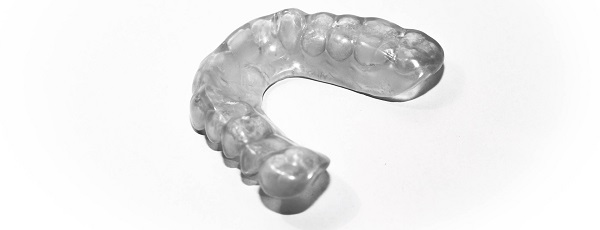 Invisalign für gerade Zähne